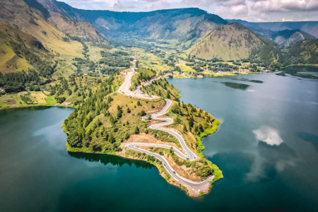 Lake Toba Parapat's Rich History and Indigenous Culture: A Fascinating Dive into the Past 