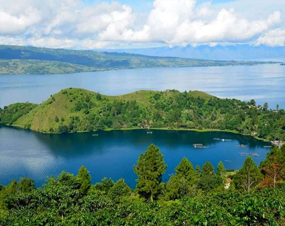 Activities to Enjoy in Lake Toba Parapat for Adventure Seekers