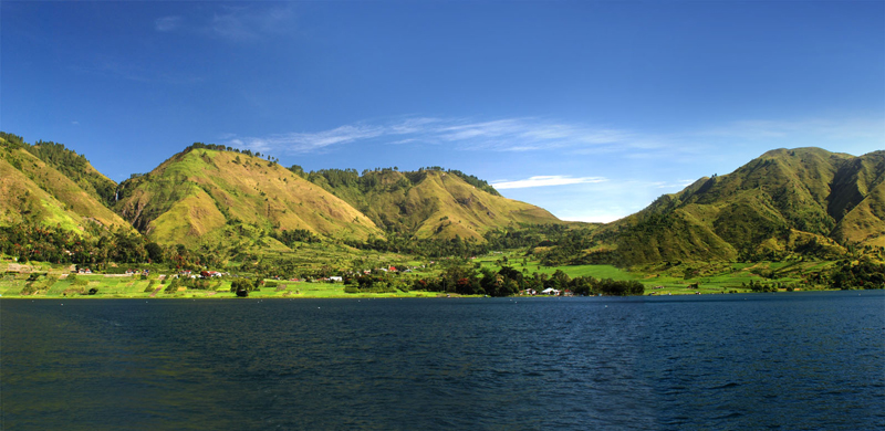 Lake Toba Serenity: Unraveling Nature's Masterpiece 