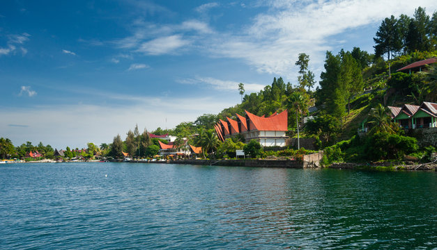 Exploring Lake Toba Parapat: Nature's Serenity Unveiled