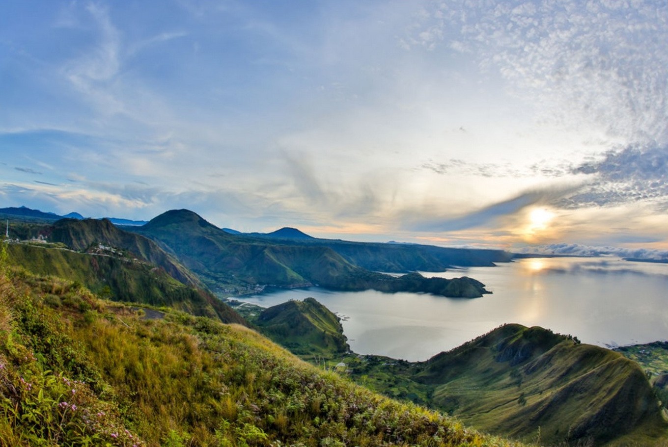 Lake Toba Parapat: Choose a Medan Package that Suits Your Budget